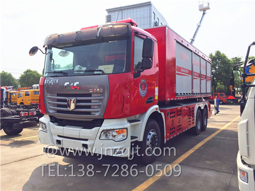 模塊化自裝卸式消防車 微信圖片_20171215131423.jpg